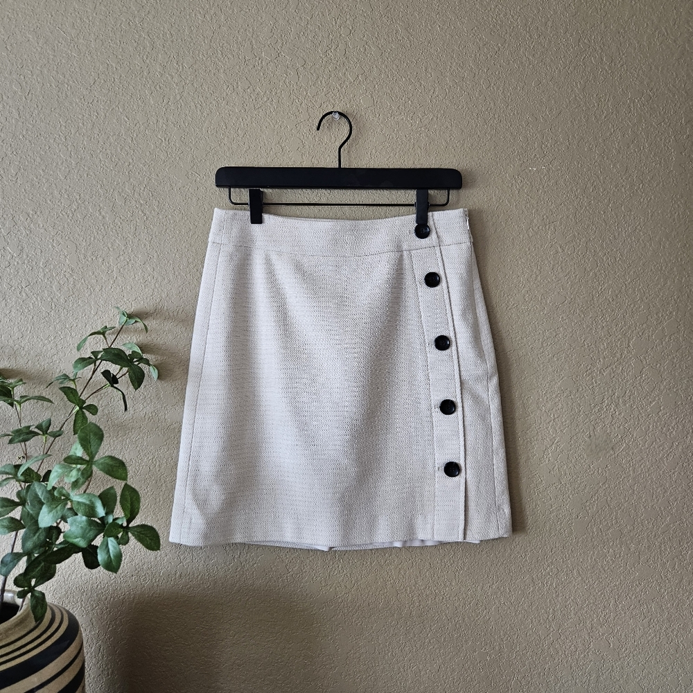 Ann Taylor Button Skirt, Size 4 | Cream